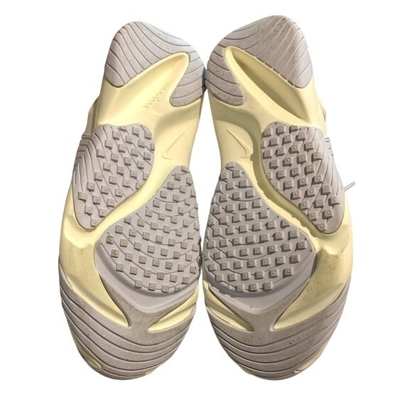 Nike Zoom 2K Sail White (Women's). Size 7. Excellent Condition! - Picture 10 of 15